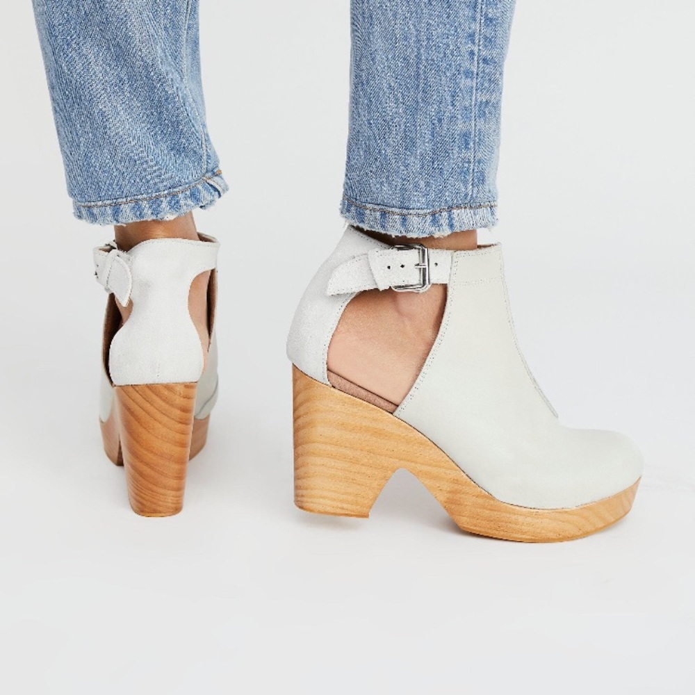Free People Amber Orchard Clogs Heels sz 41 - Picture 1 of 8